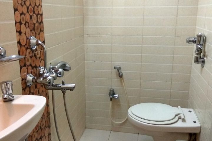 Clean Restrooms