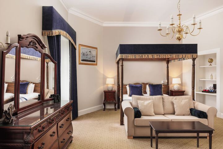 Room 40 of 110