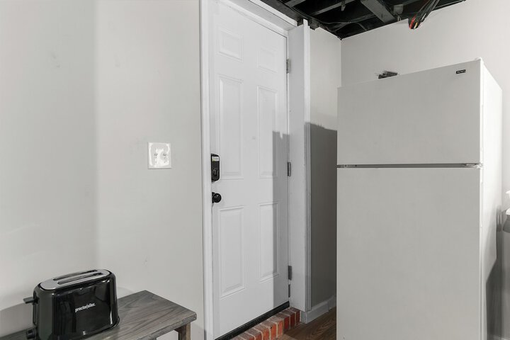Room 15 of 41