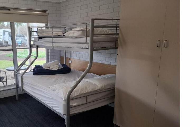 Room 17 of 72