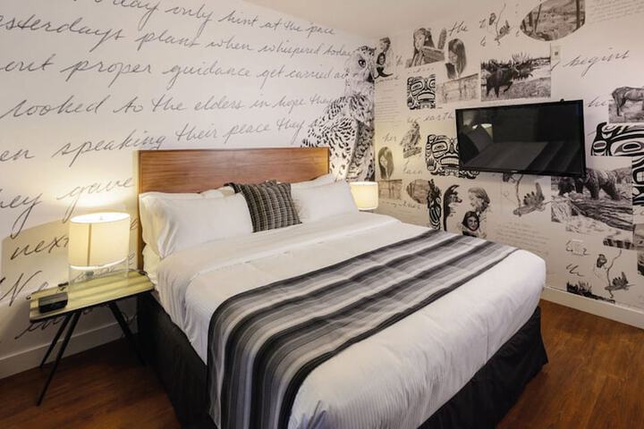 Room 60 of 108