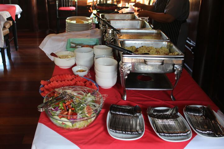 Dining 60 of 73