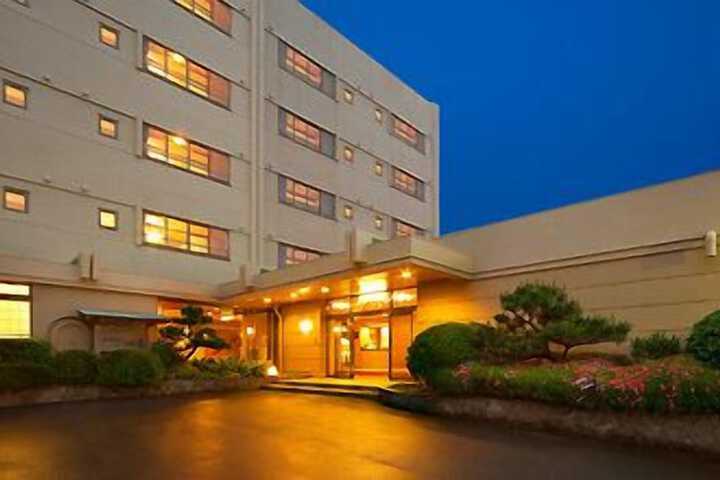 Hotel Entry