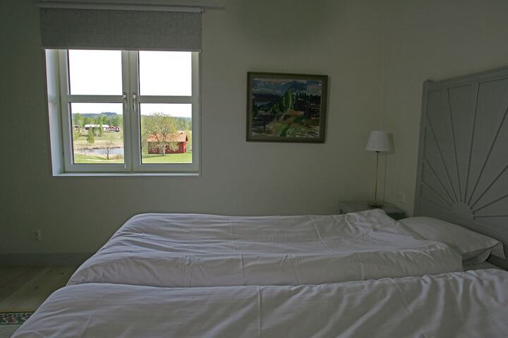 Room 7 of 54