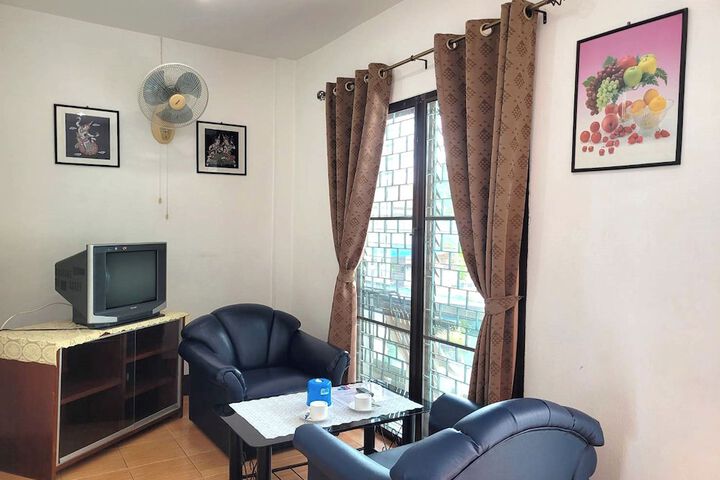Room 21 of 196