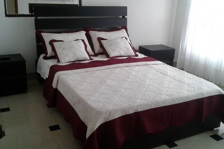 Room 10 of 26