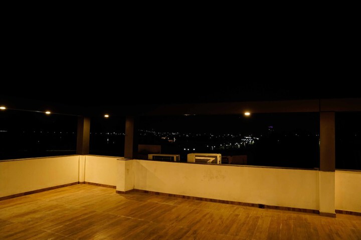 Terrace/Patio 60 of 61