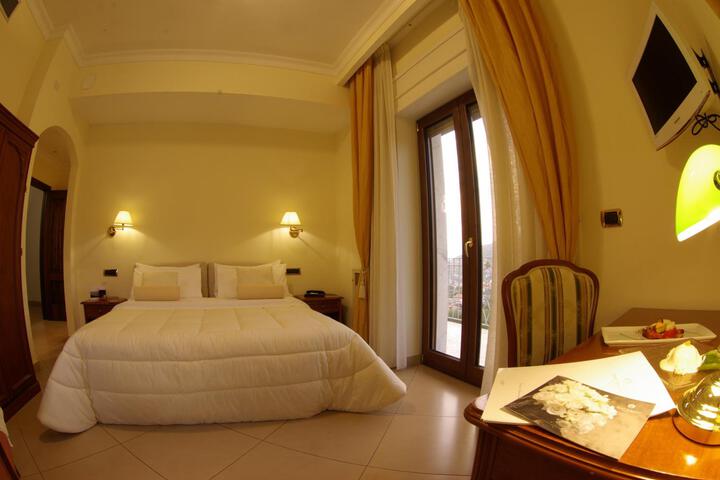Room 38 of 110