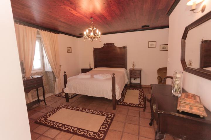Room 10 of 74