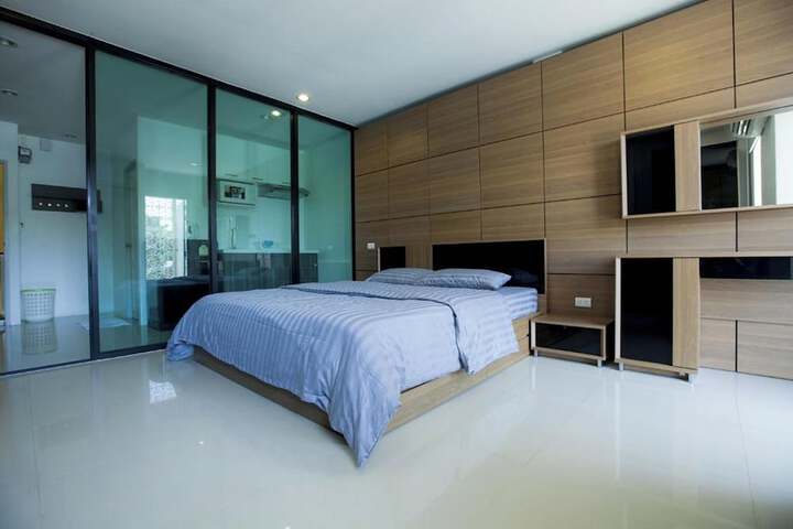 Room 21 of 59