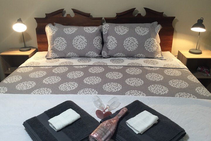 Room 4 of 39