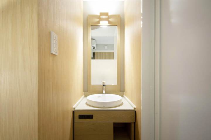 Room 29 of 62
