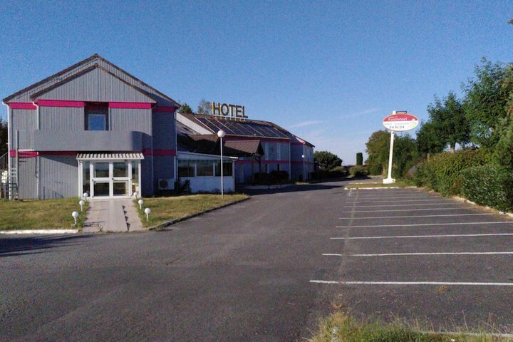 Hotel 58 of 63