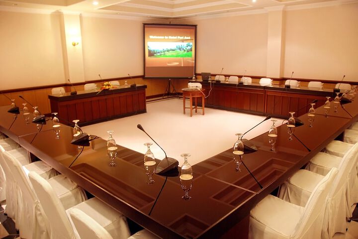 Room 30 of 56
