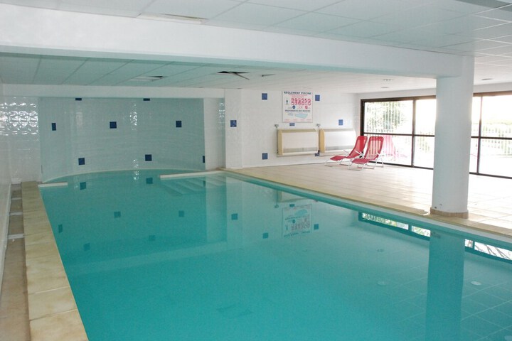 Hotel Pool
