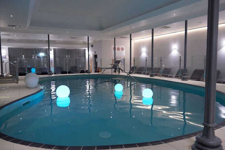 Pool 42 of 97