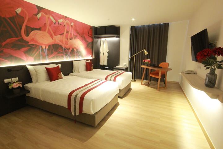Room 3 of 55