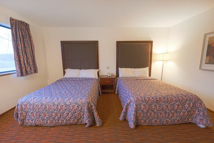 2 Double Beds (11 of 22)