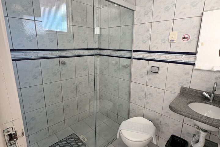 Room 12 of 44
