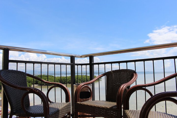 Terrace/Patio 13 of 42