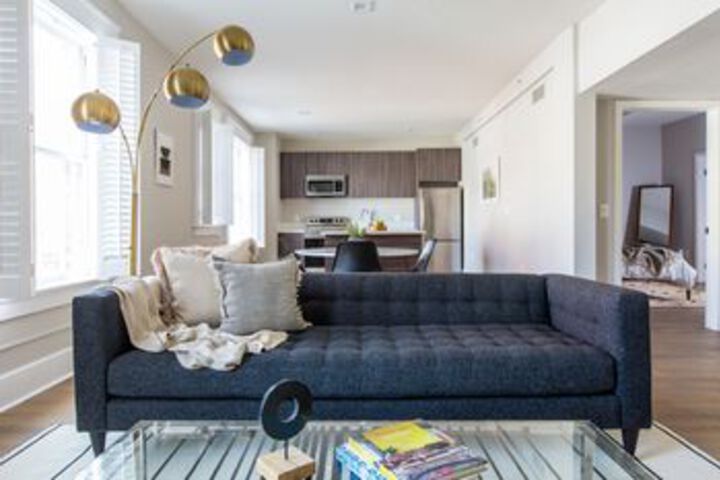 Image of Grand 1BR in Gaslamp Quarter by Sonder