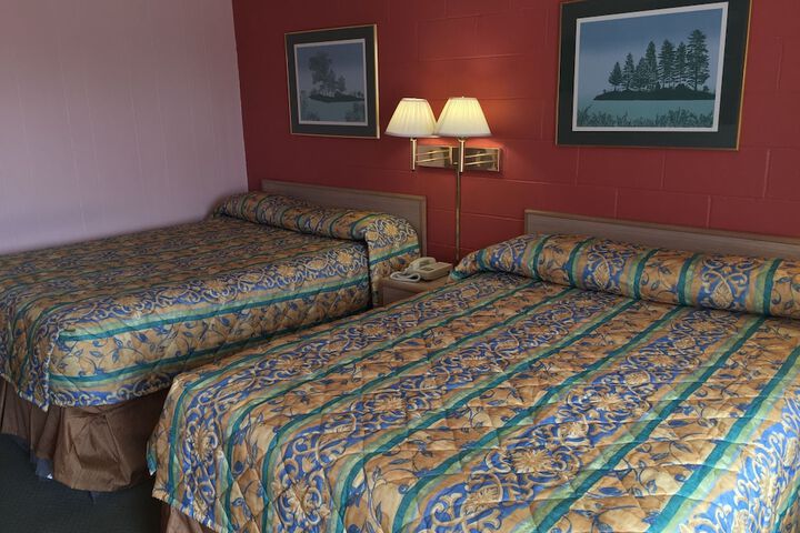 Room 6 of 38