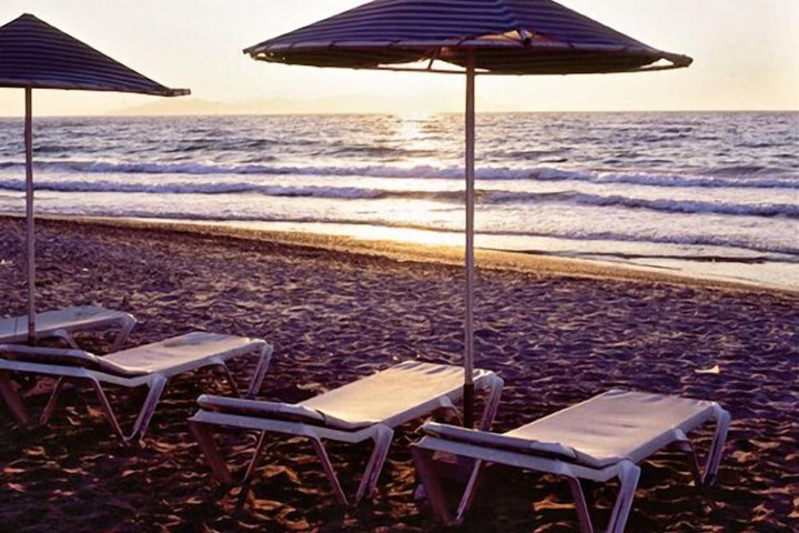 Beach 162 of 185