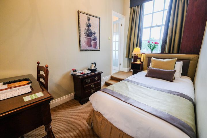 Room 12 of 57