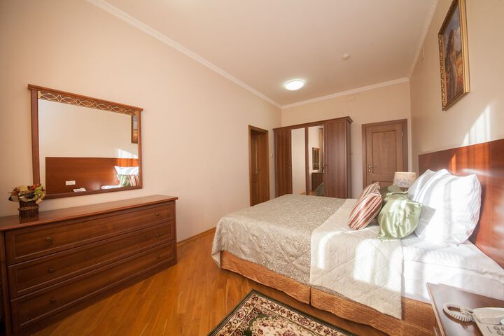 Room 12 of 58