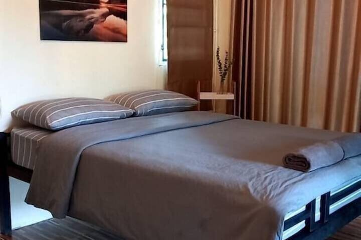 Room 25 of 117