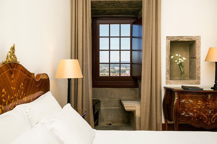 Room 10 of 54