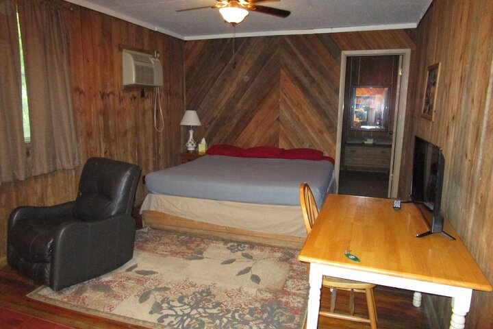 Room 15 of 96