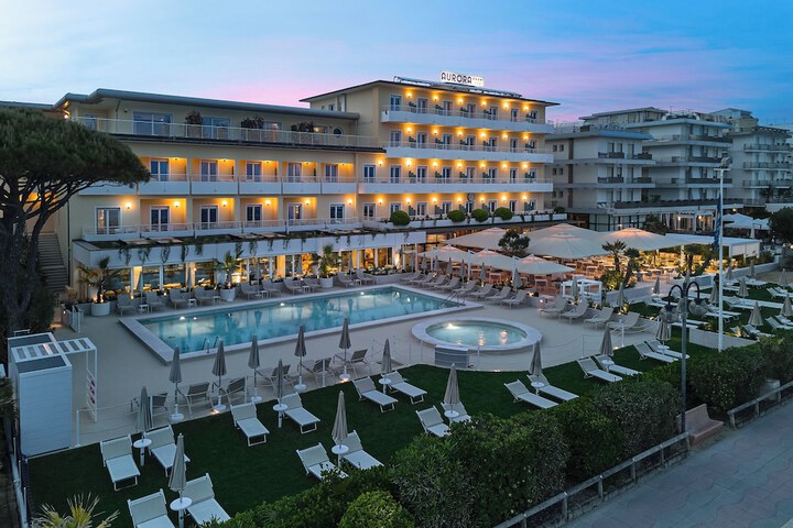 Hotel 118 of 136