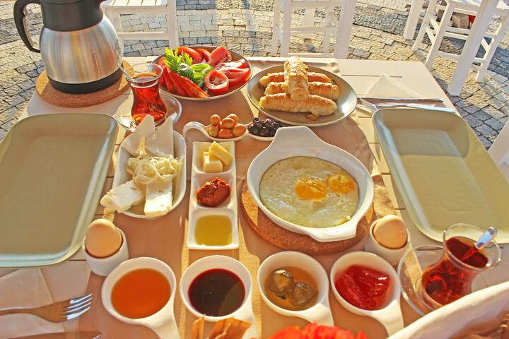 Breakfast/Coffee Service 21 of 37