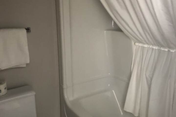 Room 15 of 25