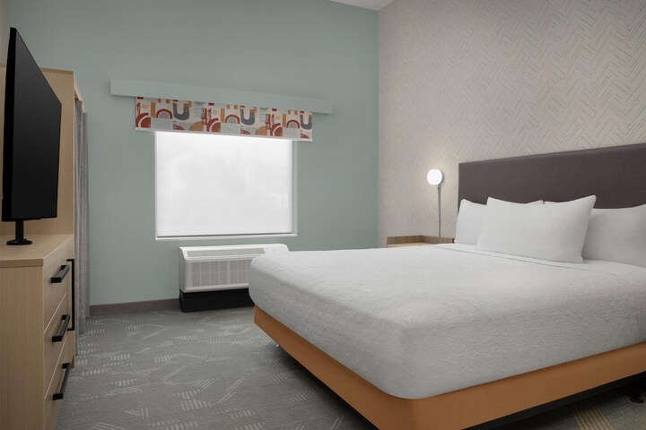 Room 11 of 41