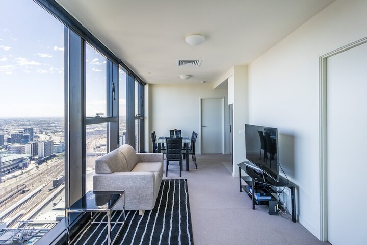Room 8 of 22