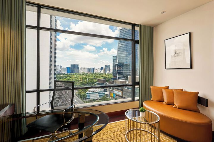 Room 34 of 114