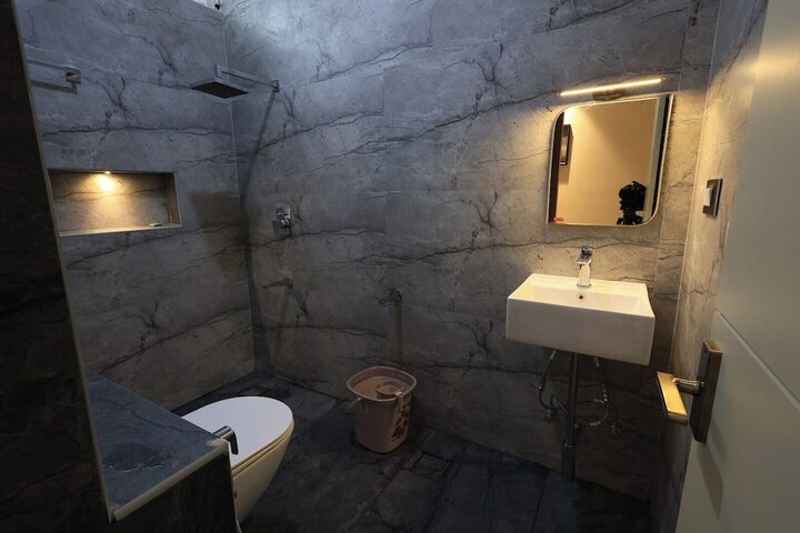 Hotel 15 of 38