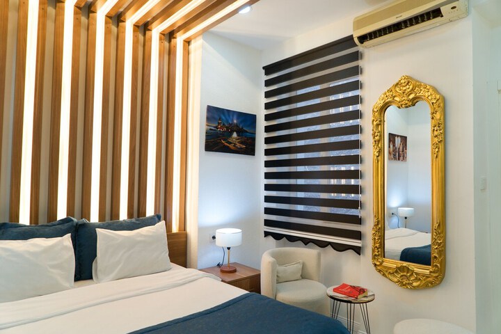 Room 13 of 50
