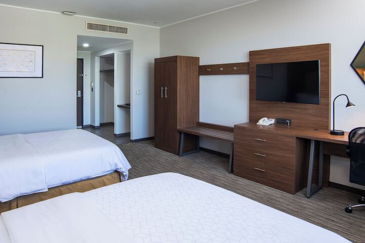 Room 21 of 61