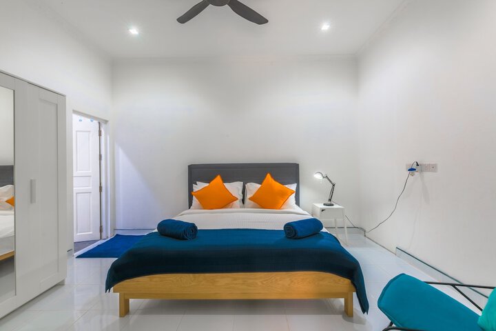 Room 9 of 57