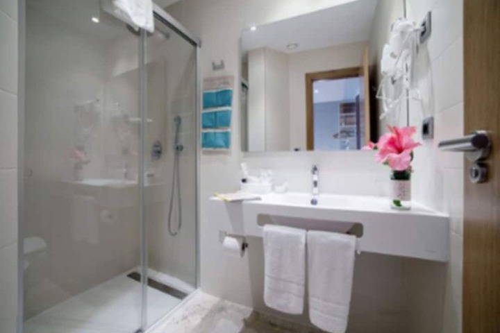 Bath Interior
