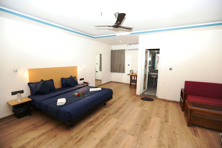 Room 7 of 29