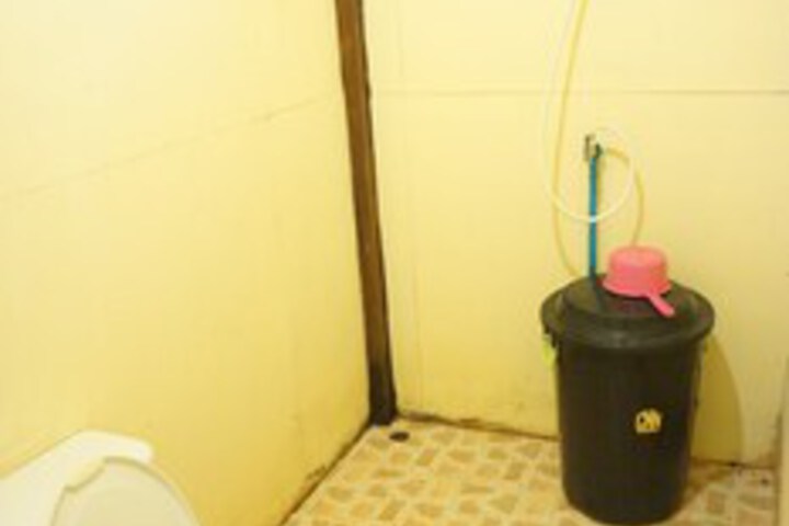 Room 3 of 25