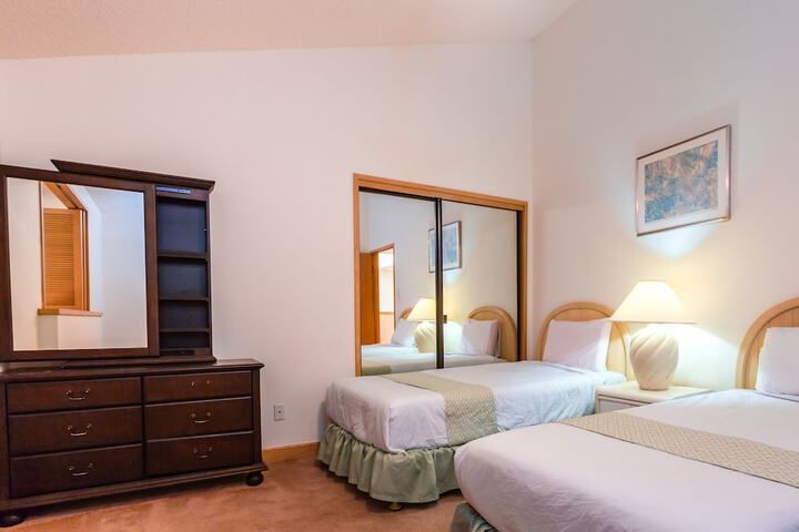 Room 17 of 85