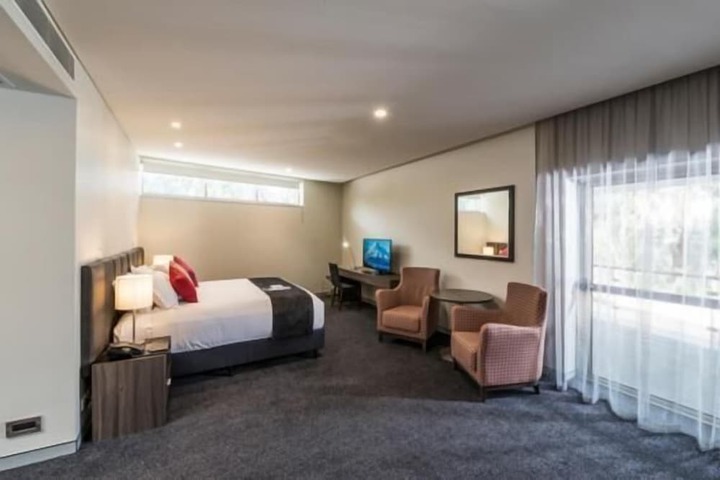 Room 13 of 54