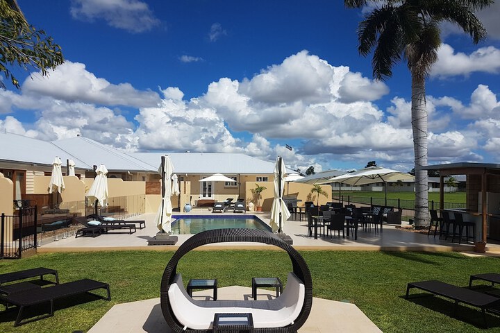 Pool 90 of 114