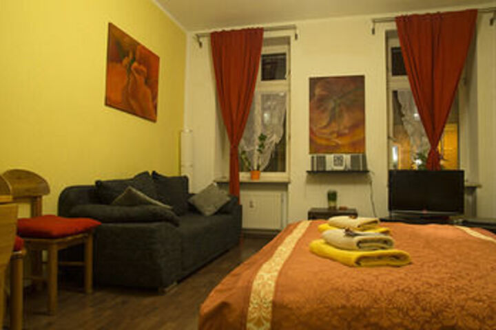 Room 34 of 61