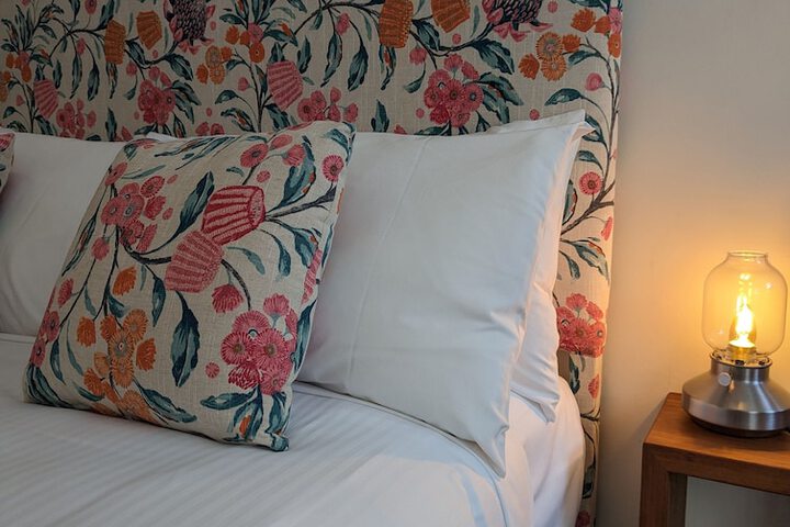 Room 18 of 27